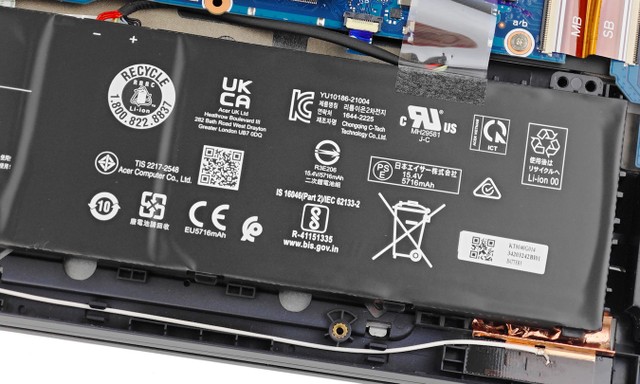 Acer Predator Helios 16 (2024)
