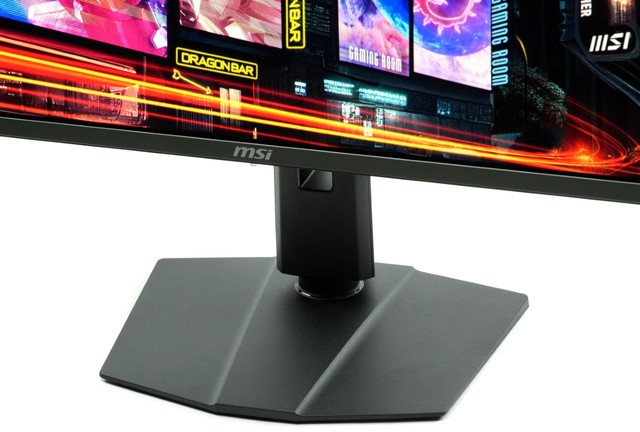 MSI MPG321URX QD-OLED