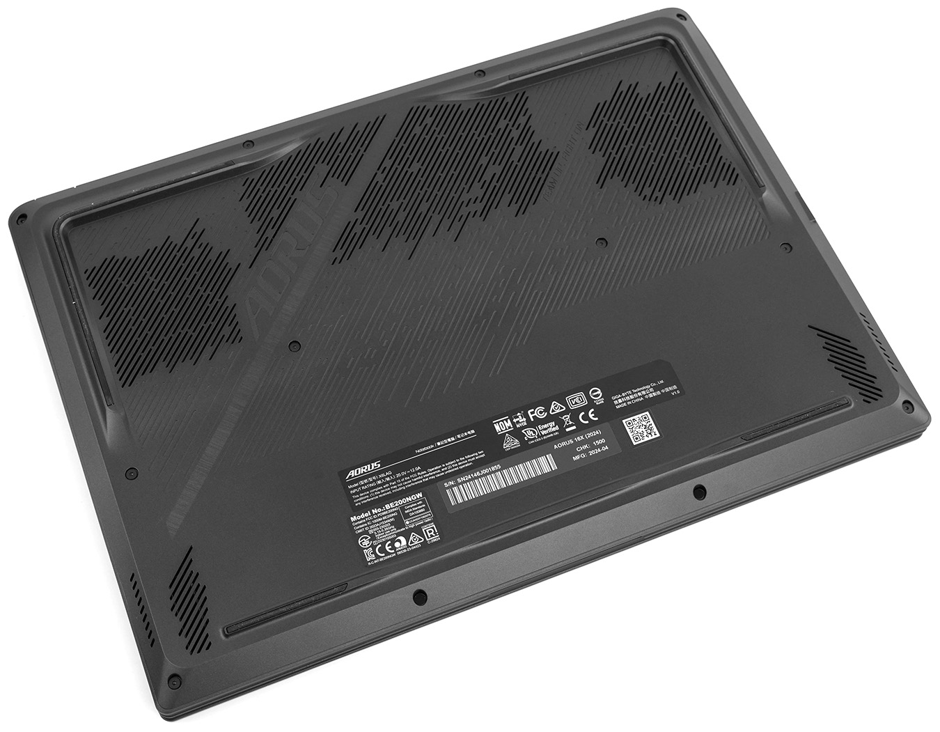 GIGABYTE AORUS 16X ASG (2024)