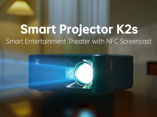 內建 Android 12 電視棒、 JBL 劇院式啦叭 Yaber Smart Projector K2s 智能投影機