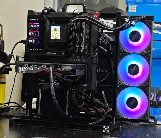 蔗渣價錢、燒鵝味水冷 !! PCCooler DC360 Pro ARGB Display 蔗渣價錢、燒鵝味水冷 !! PCCooler DC360 Pro ARGB Display
