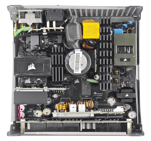 CORSAIR RM1000e (2025) PSU