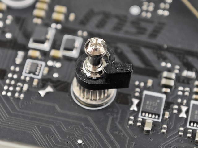 MSI MAG B860M MORTAR WIFI 主機板
