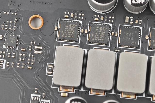 MSI MAG B860M MORTAR WIFI 主機板