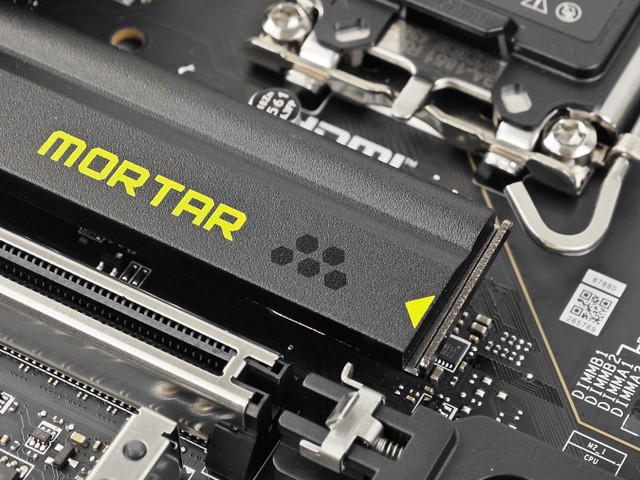 MSI MAG B860M MORTAR WIFI 主機板