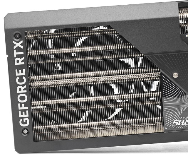 GIGABYTE AORUS RTX 5080 MASTER