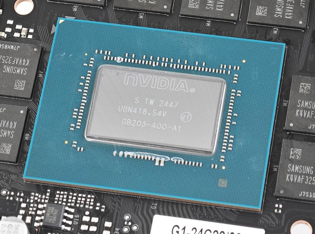 GALAX GeForce RTX 5080 1-Click O