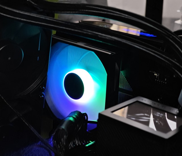 GIGABYTE AORUS RTX 5080 MASTER
