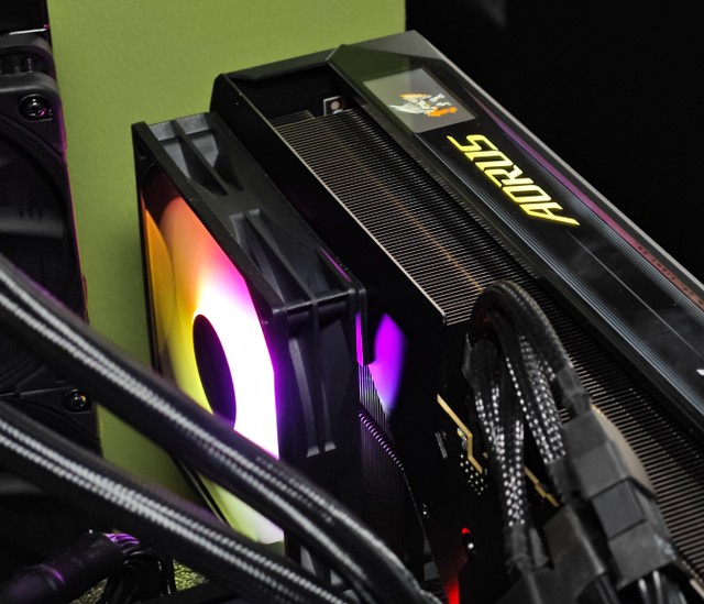 GIGABYTE AORUS RTX 5080 MASTER