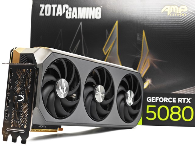 加入 Power Safety Light 功能 !! ZOTAC GAMING GeForce RTX 5080 AMP Extreme ...