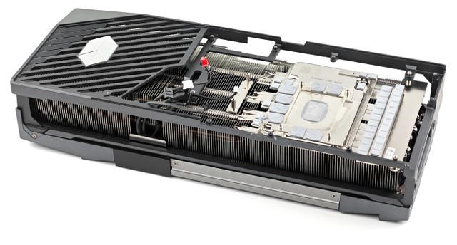 MSI GeForce RTX 5080 16G SUPRIM