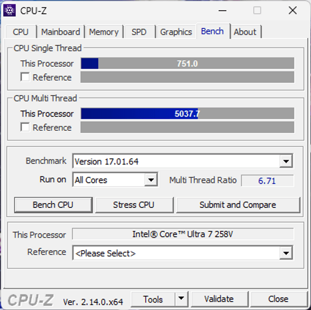 MSI Claw 8 AI+ A2VM 遊戲掌機
