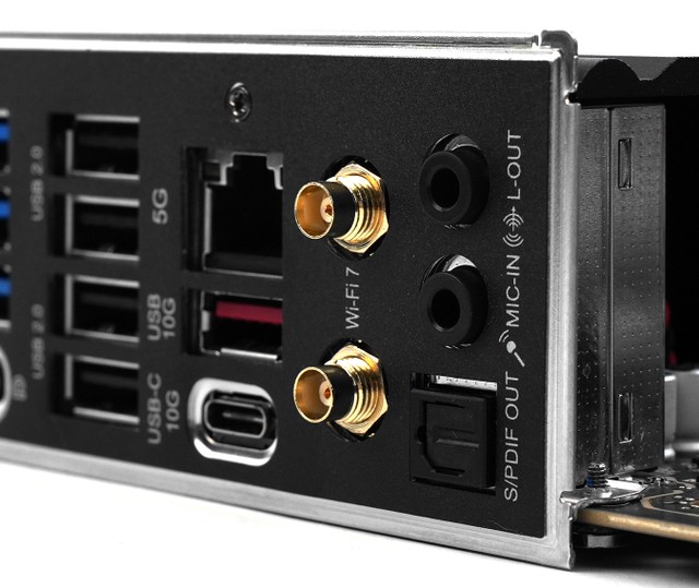 MSi MAG X870E TOMAHAWK WIFI