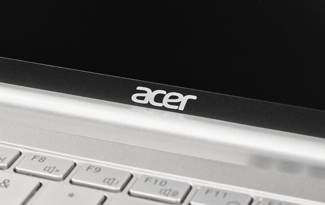 Acer Swift Lite 16 手提電腦