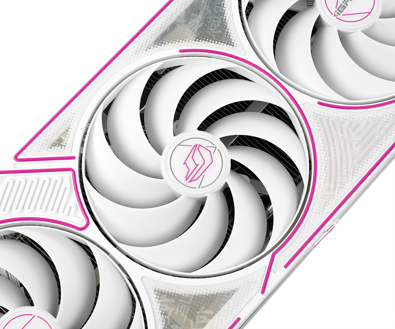 iGame RTX 5080 Ultra W OC