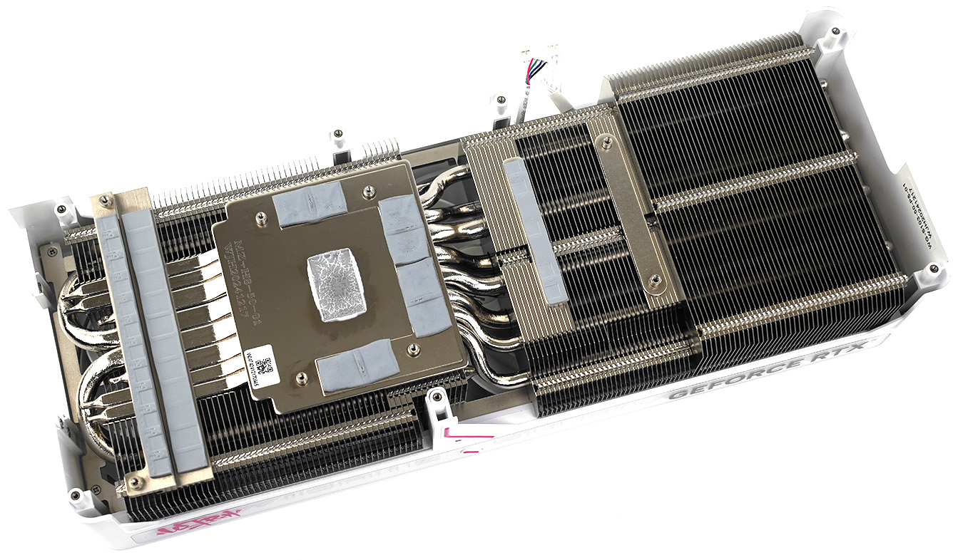 iGame RTX 5080 Ultra W OC