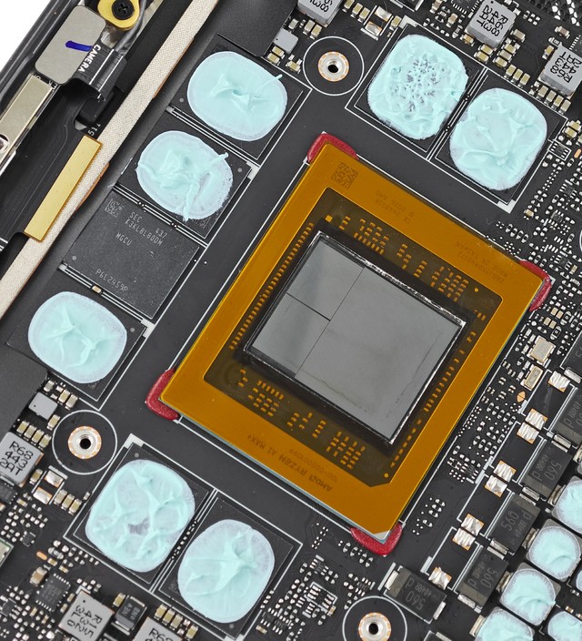 ROG Flow Z13 (2025) GZ302 電競平板