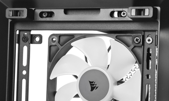 CORSAIR FRAME 4000D 機箱
