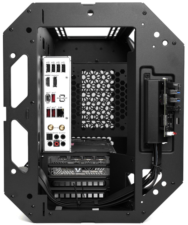 Thermaltake The Tower 300