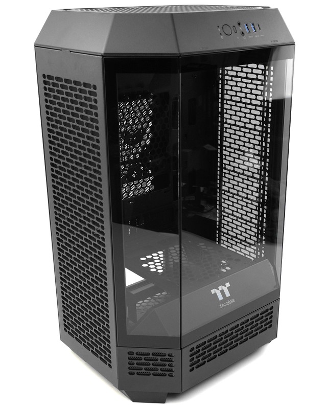 Thermaltake The Tower 300