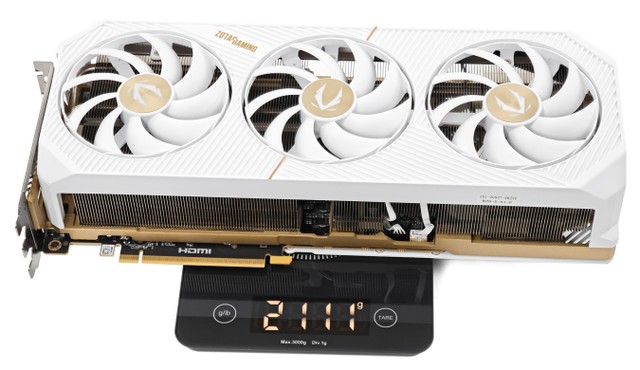 ZOTAC RTX 5080 SOLID OC White