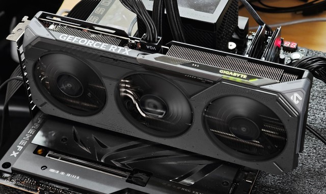 GIGABYTE GeForce RTX 5060 Ti GAM
