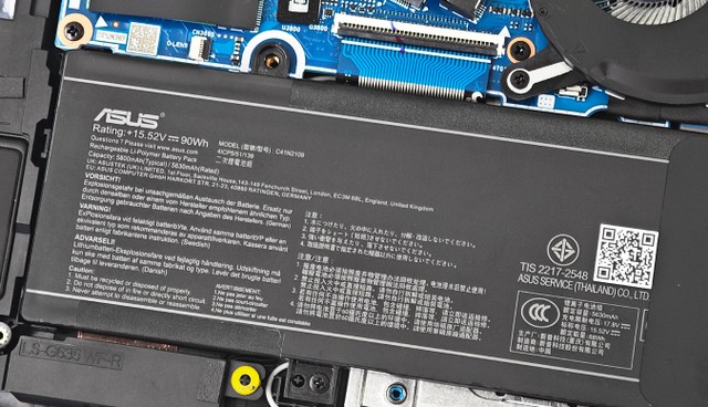 ROG Strix SCAR 16 (2025) G635