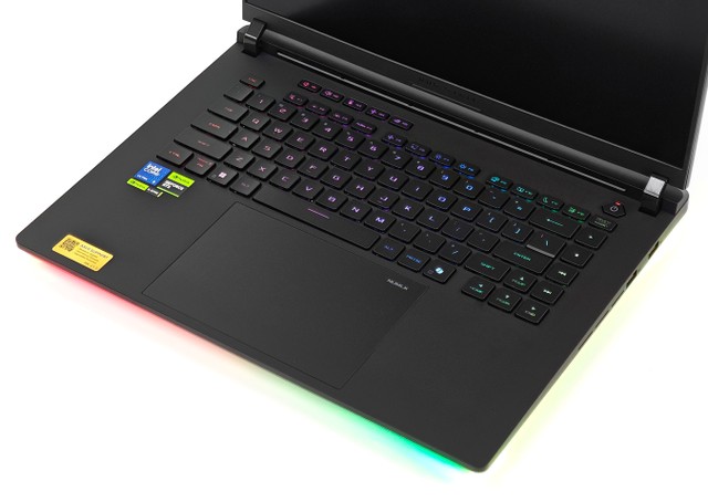 ROG Strix SCAR 16 (2025) G635