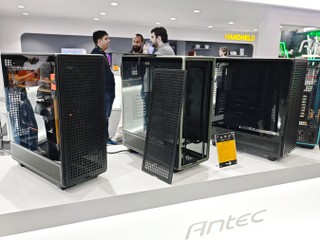 ANTEC 新款機箱、水冷、電源登場 萬眾期待  全新 Flux Pro Noctua Edition 機箱