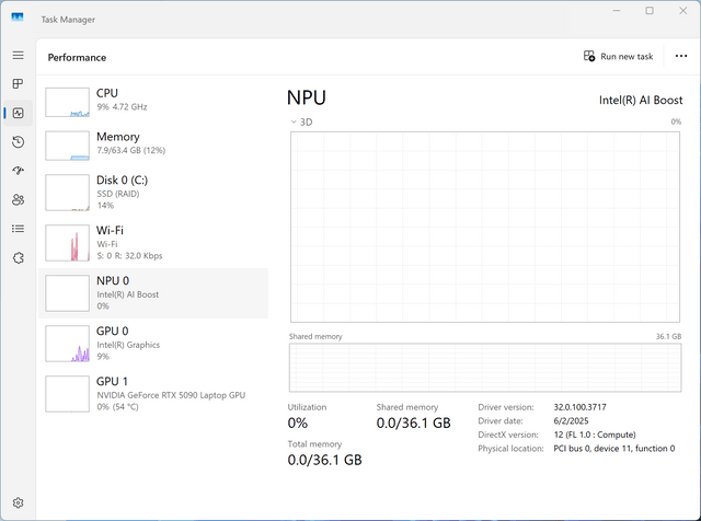 MSI Titan 18 HX AI A2XW 電競筆電