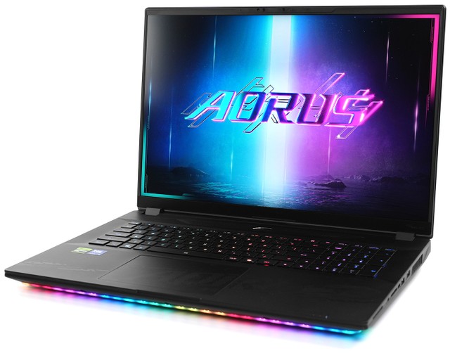 GIGABYTE AORUS MASTER 18 BYH