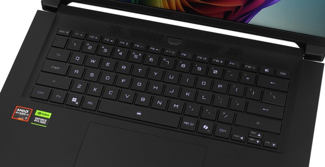 GIGABYTE AERO X16 1WH