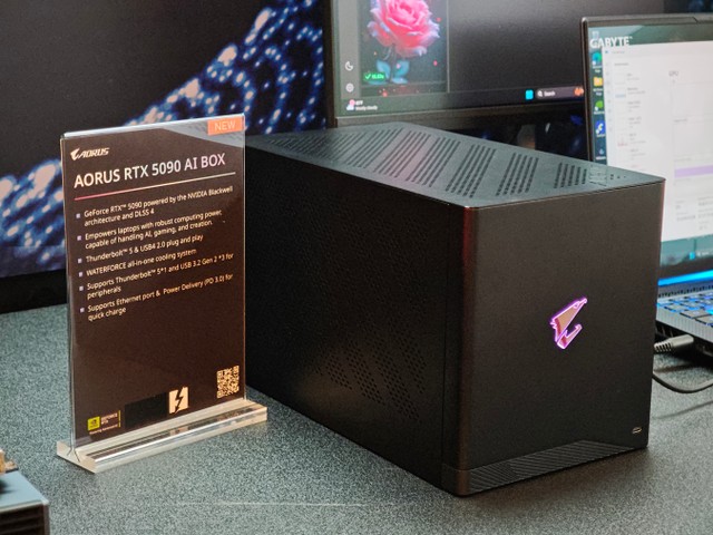 GIGABYTE