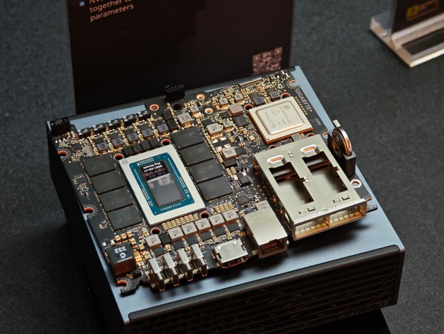 GIGABYTE