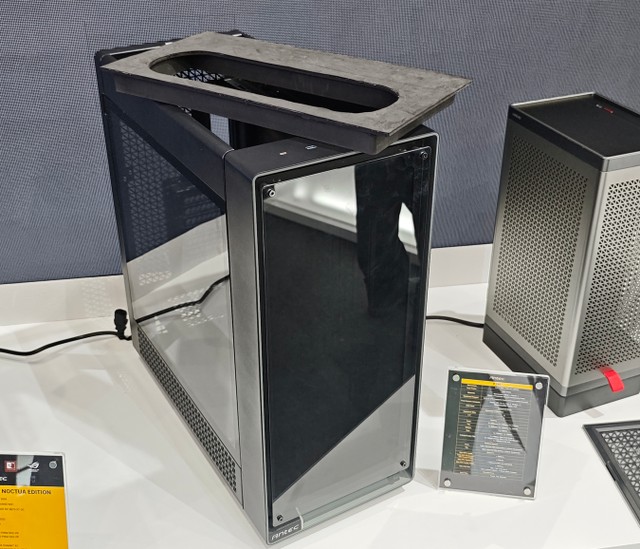 ANTEC 新款機箱、水冷、電源登場 萬眾期待 全新 Flux Pro Noctua Edition 機箱 - 電腦領域 HKEPC ...