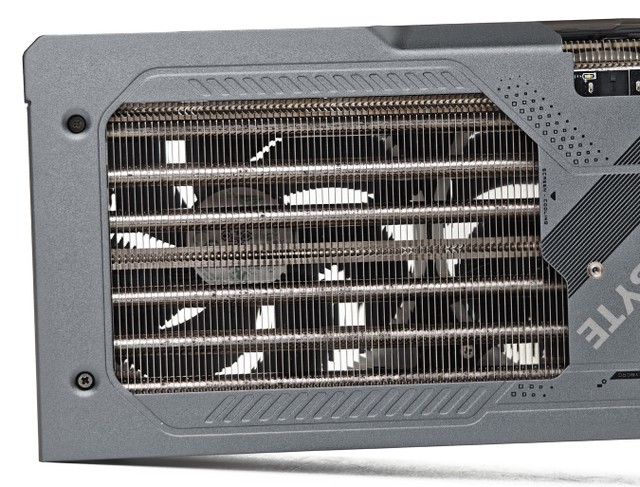 GIGABYTE GeForce RTX 5070 GAMING