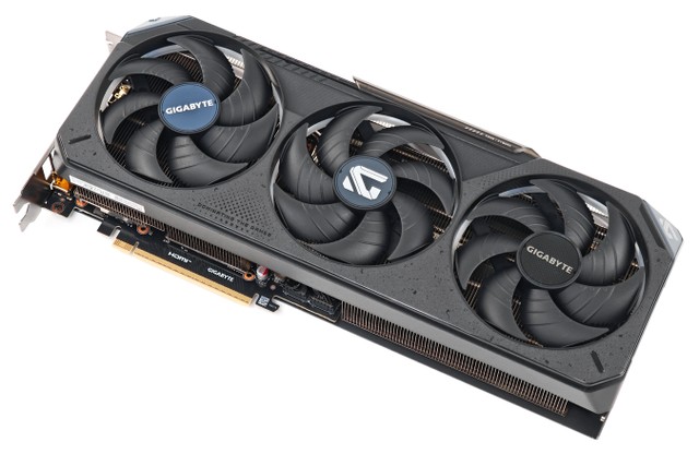 GIGABYTE GeForce RTX 5070 GAMING