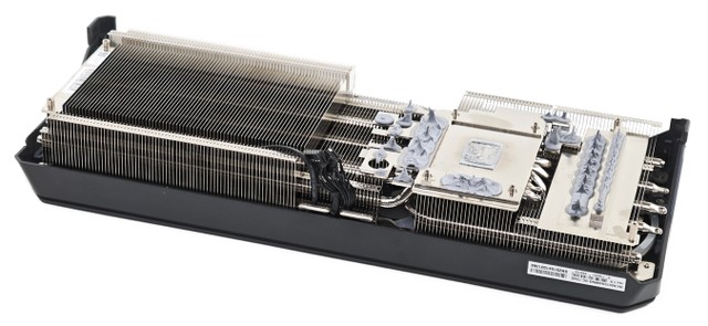 GIGABYTE GeForce RTX 5070 GAMING