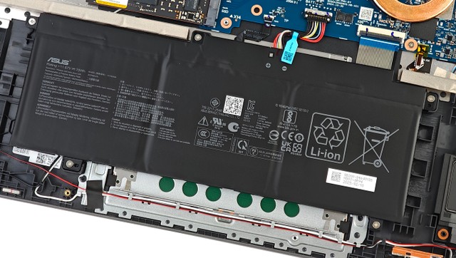 ASUS Vivobook S16 Copilot+ PC 手提