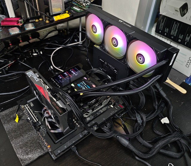 Thermaltake  LA360-S ARGB Sync