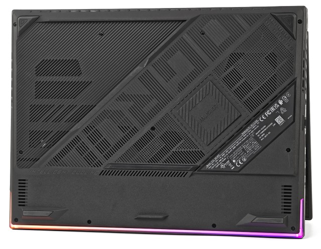 ROG Strix G16 (2025) G614 電競筆電