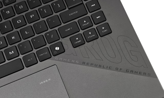 ROG Strix G16 (2025) G614 電競筆電