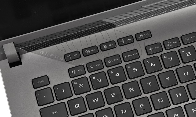 ROG Strix G16 (2025) G614 電競筆電
