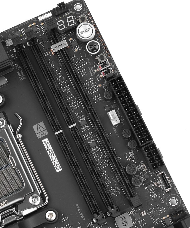 ASUS ROG CROSSHAIR X870E APEX