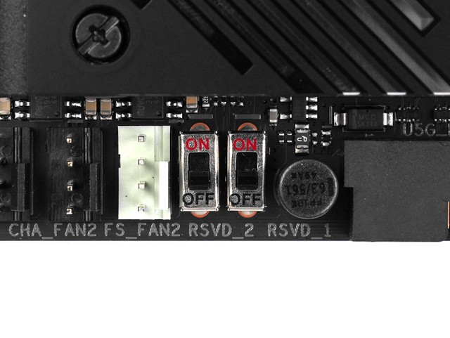 ASUS ROG CROSSHAIR X870E APEX