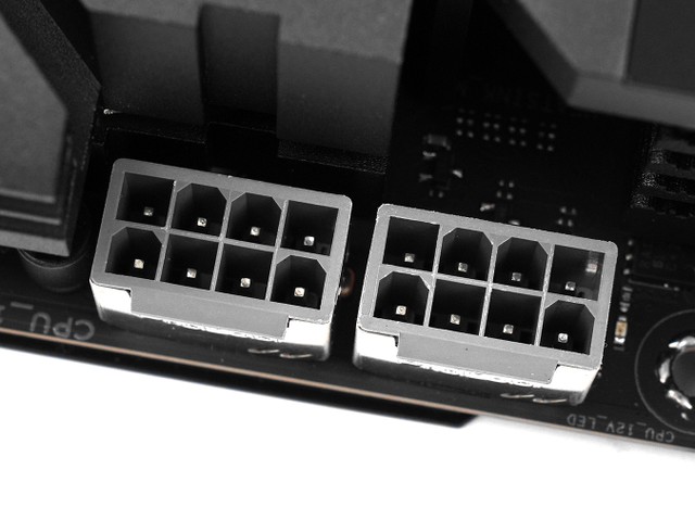 ASUS ROG CROSSHAIR X870E APEX