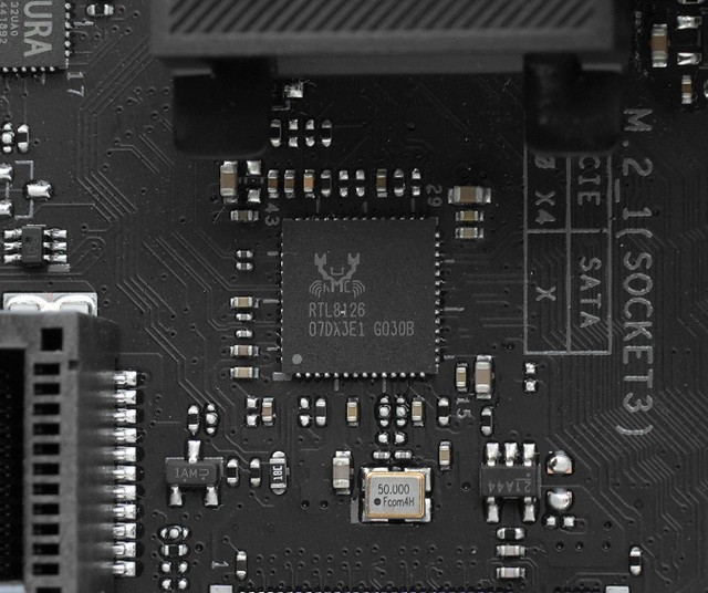 ASUS ROG CROSSHAIR X870E APEX