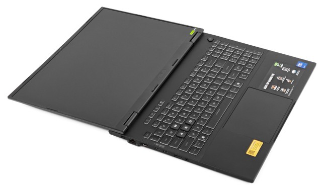 ASUS TUF Gaming F16 (2025) 電競筆電