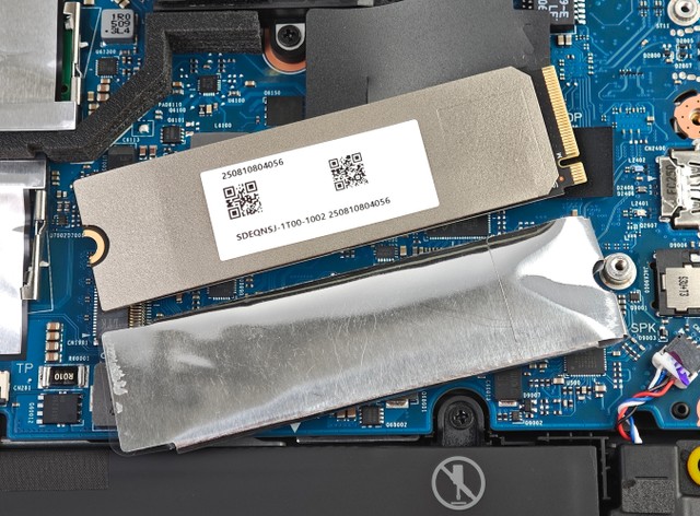 ASUS TUF Gaming F16 (2025) 電競筆電