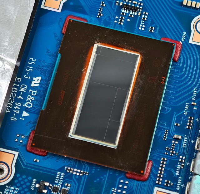 ASUS TUF Gaming F16 (2025) 電競筆電